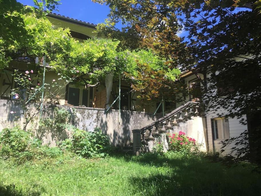 Lerable Pourpre De La Grotte Au Lion Villa Arbon Exterior photo